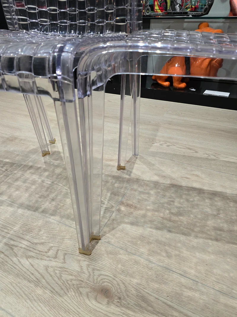 4 Chaise Kartell “Ami Ami” – Design Tokujin Yoshioka – Polycarbonate Transparent