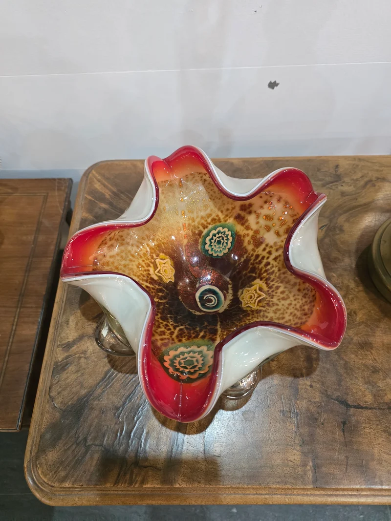 Coupe en verre de Murano – Millefiori & bord rouge – 26 cm