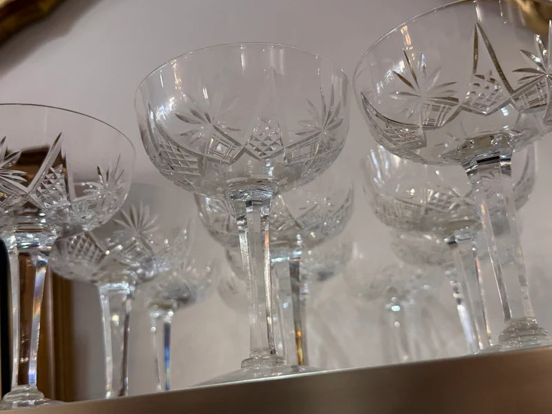 Lot de 11 Coupes à Champagne en Cristal Taillé – 12 cm