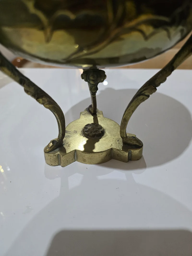 Brûle-parfum / Pot décoratif en laiton signé RAULIN – Style Art Nouveau