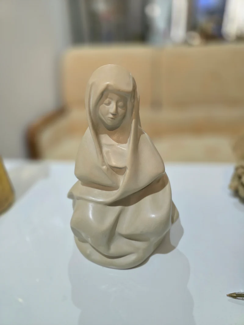 Sculpture – Vierge Méditative (Reproduction Officielle des Musées Nationaux)