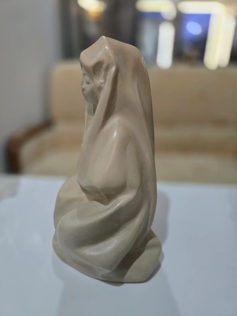 Sculpture – Vierge Méditative (Reproduction Officielle des Musées Nationaux)