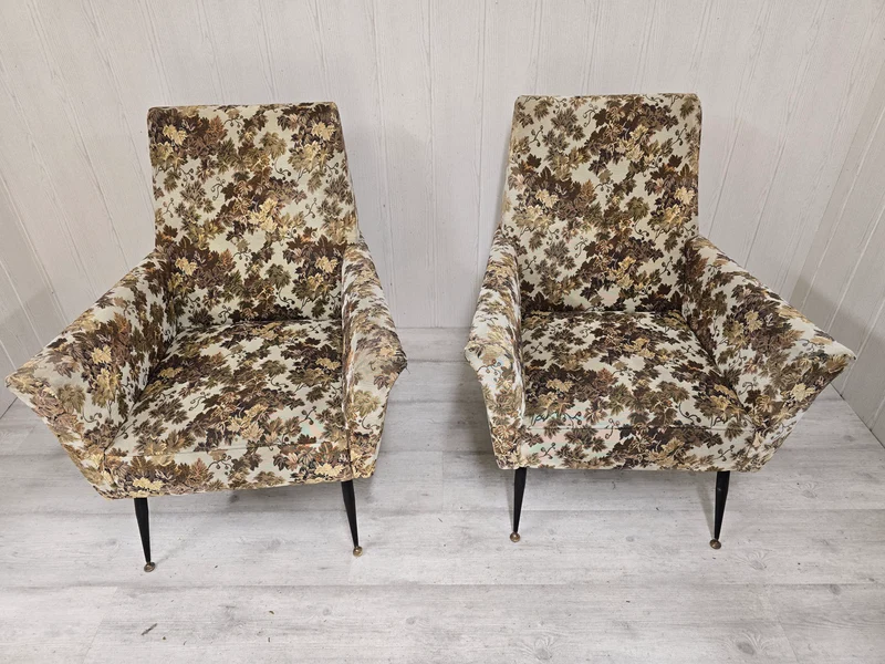 Paire de fauteuils Mid-Century Design – Piètement compas métal & tapisserie jacquard – Années 1960