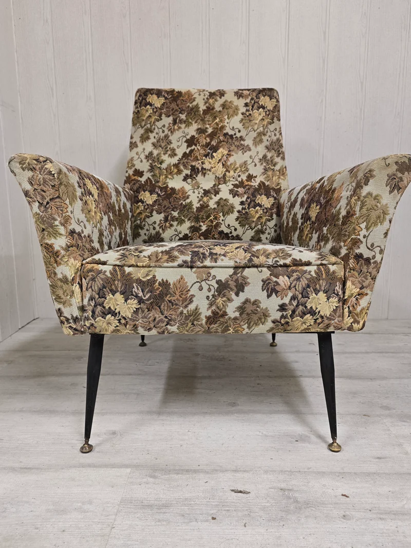 Paire de fauteuils Mid-Century Design – Piètement compas métal & tapisserie jacquard – Années 1960
