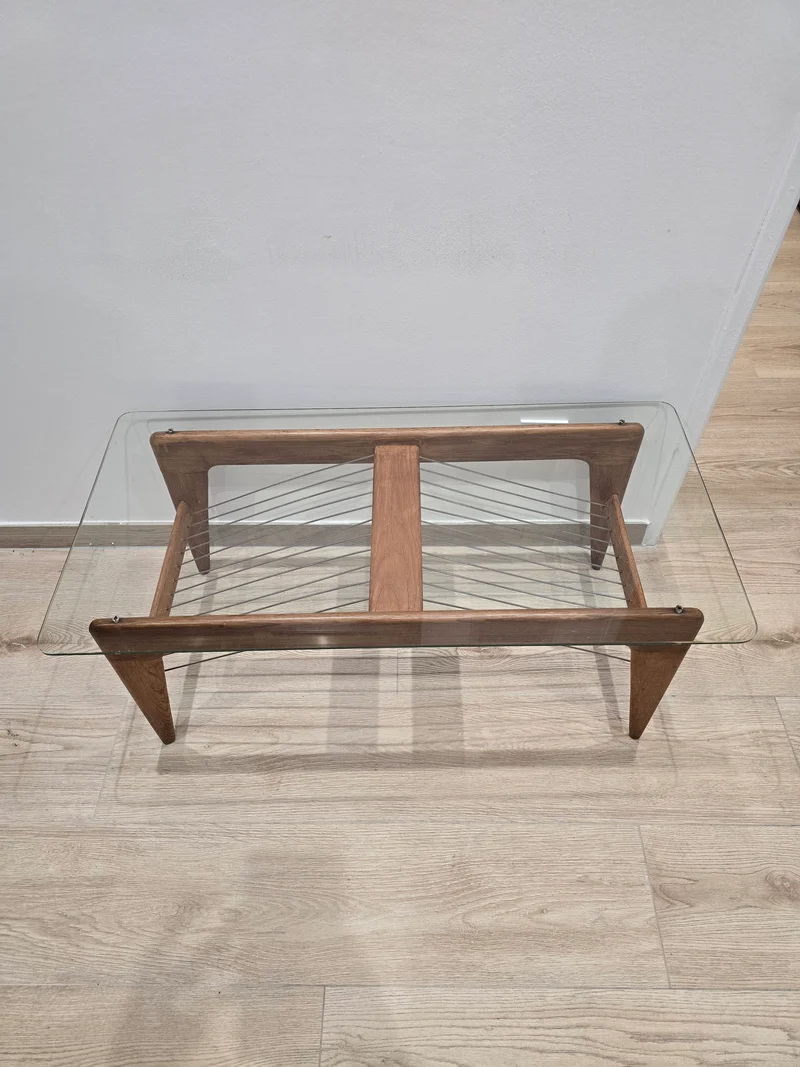 Table basse vintage en bois et verre – Design scandinave