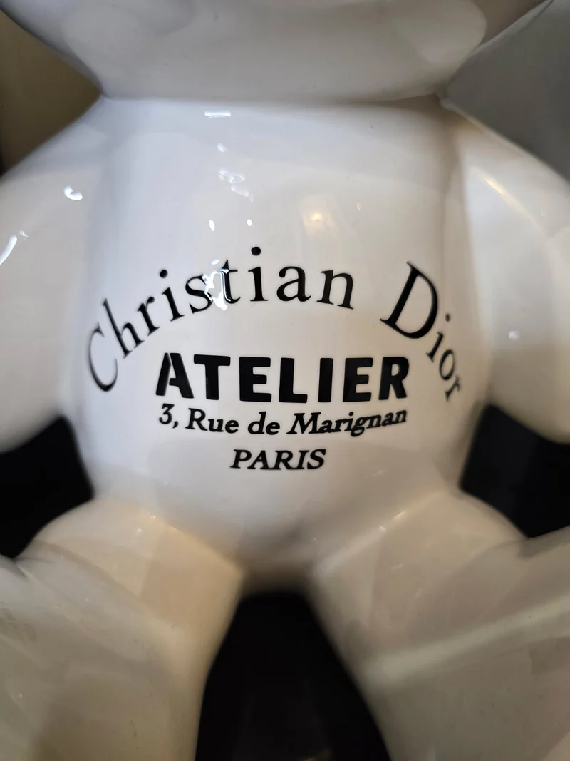 Sculpture de collection – Teddy Christian Dior – Naor (2025)