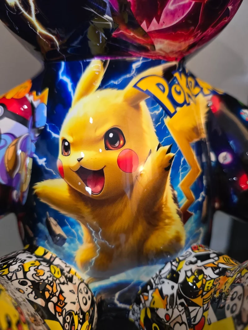 Teddy Bear Pokémon – Édition limitée 5/26 – 35 cm. Signé Naor