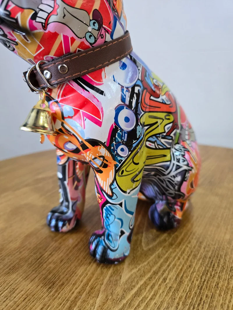 Bull dog street art