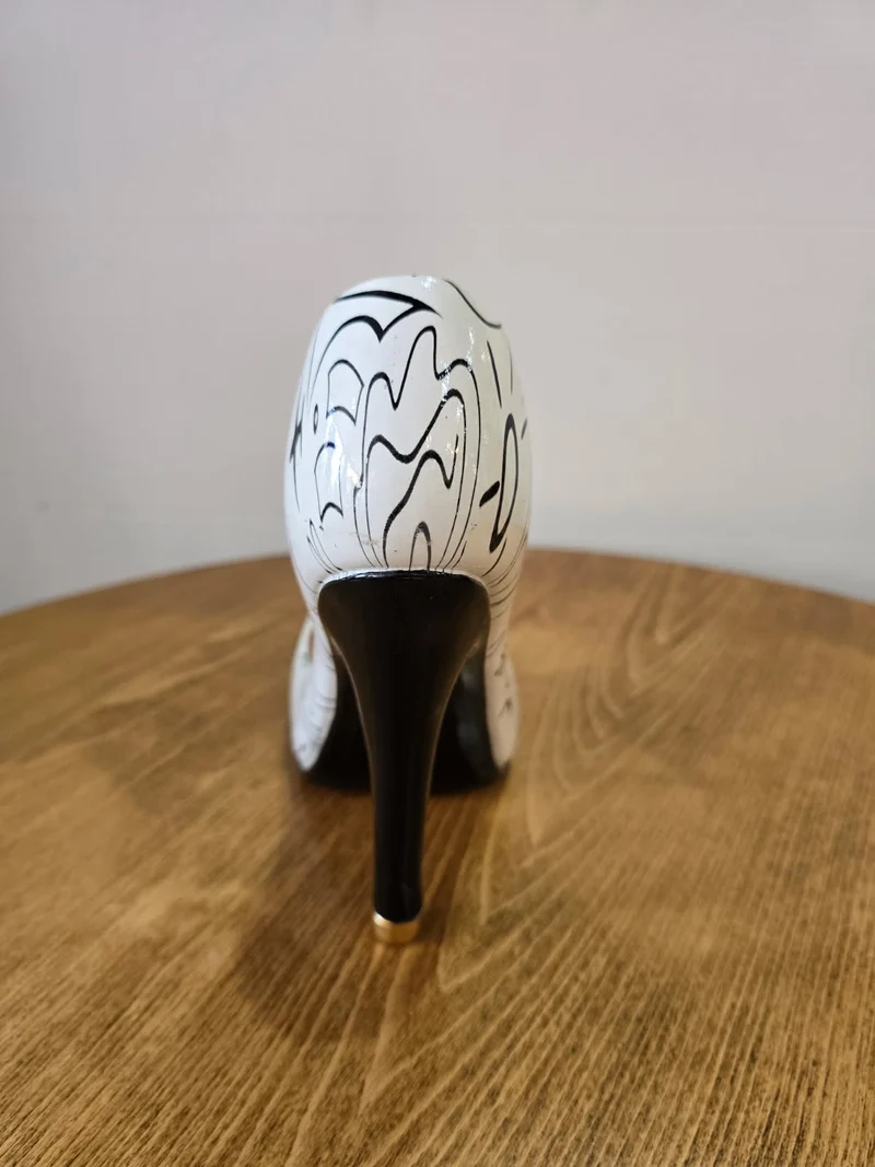 Porte bouteilles "Art Pumps"