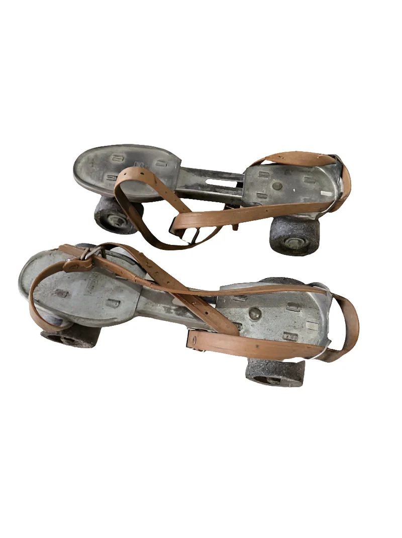 Paire de patins à roulettes vintage Speedy Junior en métal et cuir – Années 50