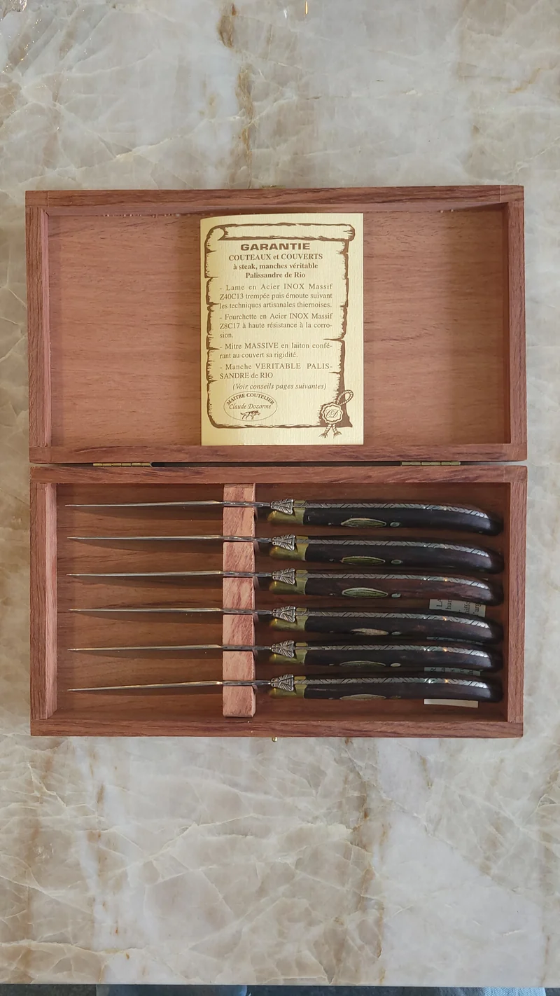Coffret de 6 couteaux à steak Laguiole - Claude Dozorme - Palissandre de Rio