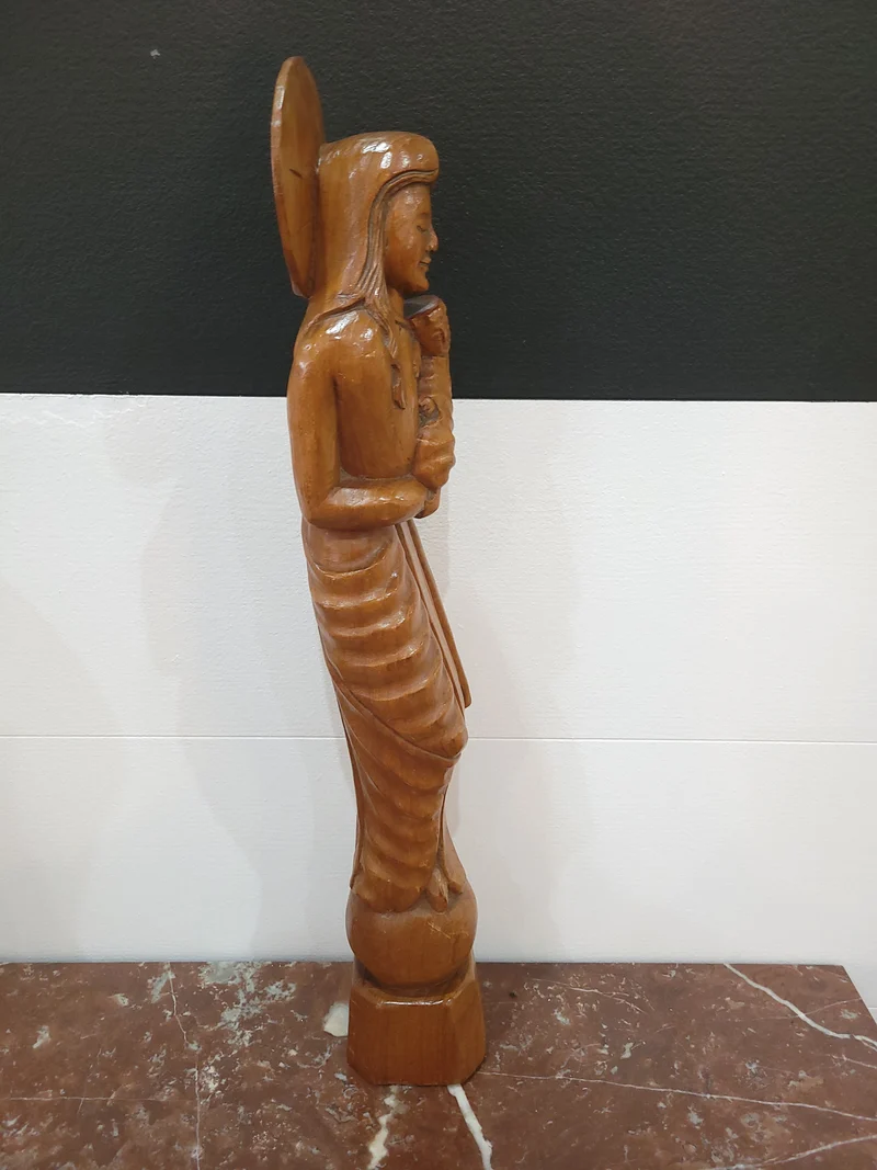 Sculpture religieuse en bois sculpté – Vierge à l’Enfant