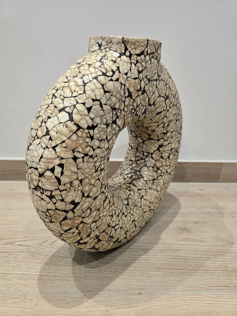 Vase circulaire en céramique à glaçure craquelé vintage
