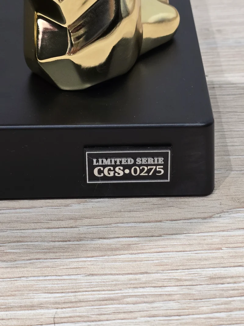 Enceinte Bluetooth Richard Orlinski – Gorilla Gold Edition – Série Limitée CGS 0275 - Valise Orlinski