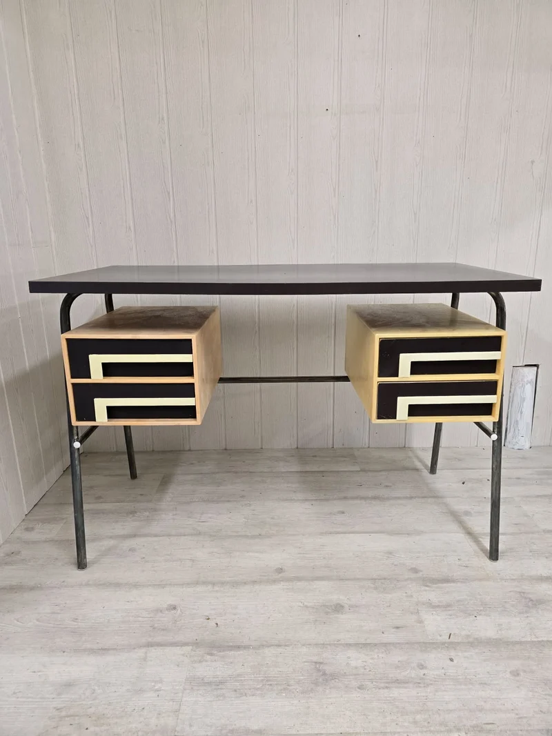 Bureau vintage industriel à caissons suspendus – design graphique - 60’s/70’s