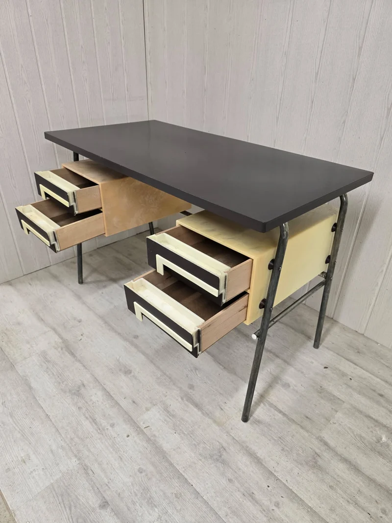 Bureau vintage industriel à caissons suspendus – design graphique - 60’s/70’s