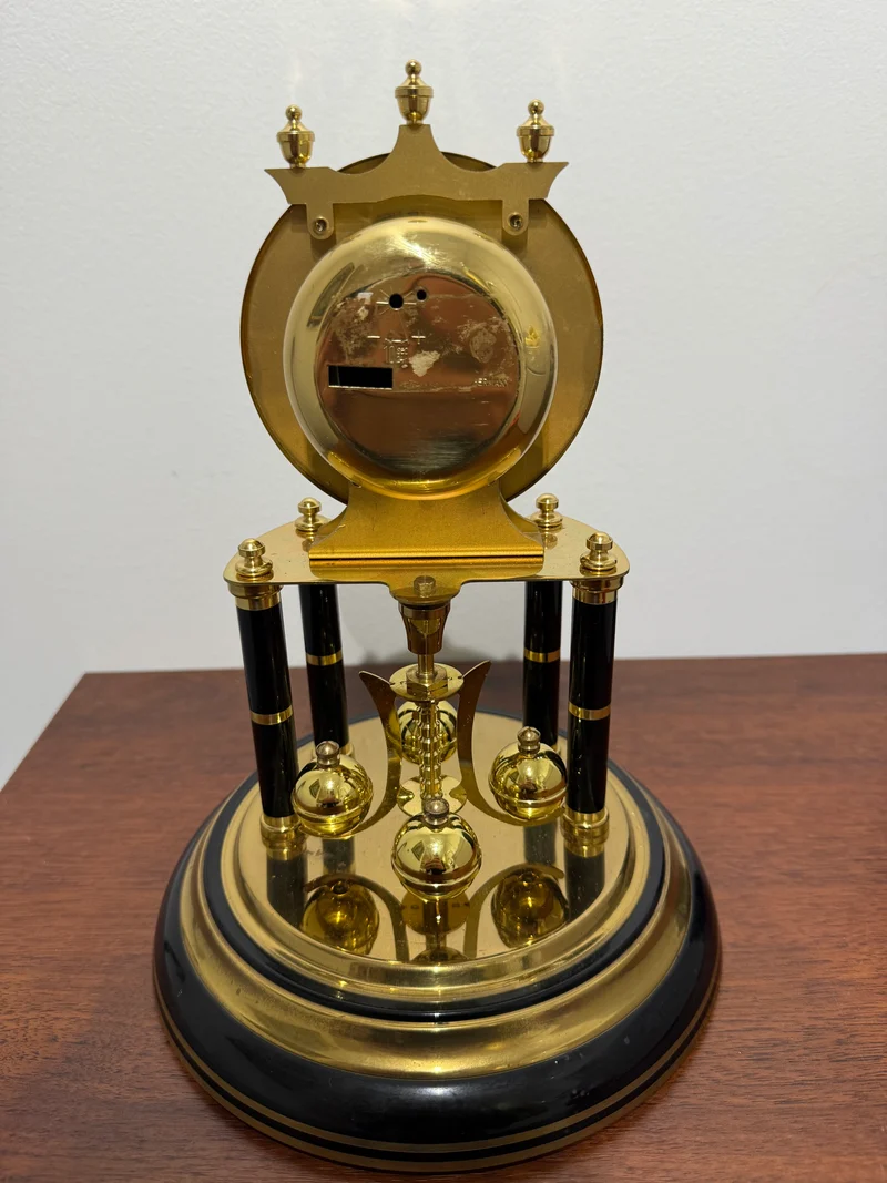 Horloge 400 jours Schatz – Modèle floral – Allemagne – XXe siècle