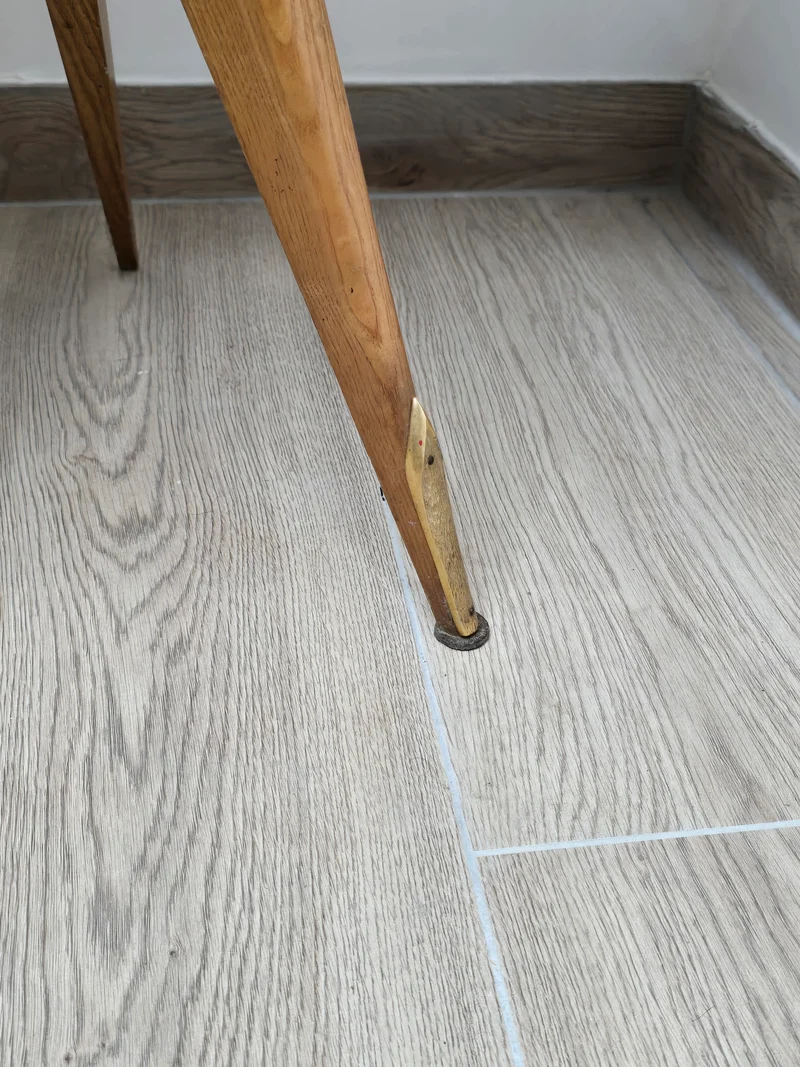 Paire de table de chevet vintage tripode