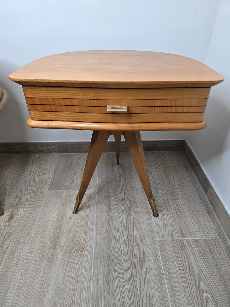 Paire de table de chevet vintage tripode