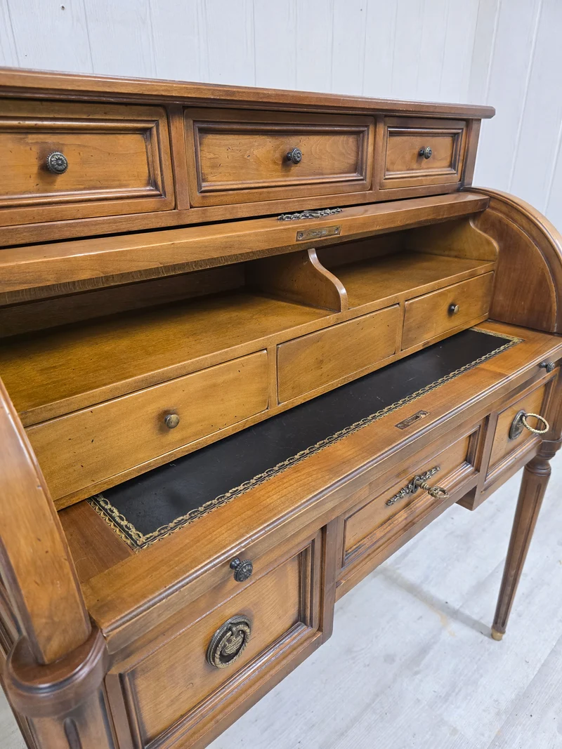 Petit bureau cylindre en bois - style louis XVI