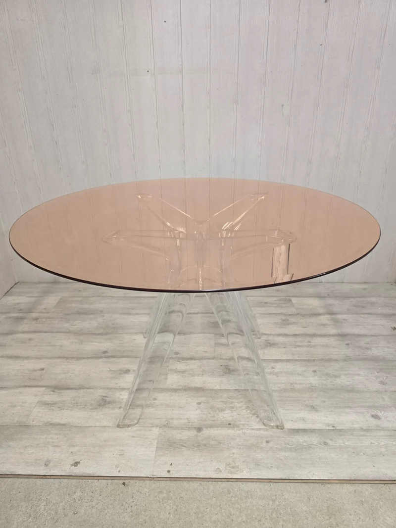 Philippe Starck pour Kartell – Table Sir Gio