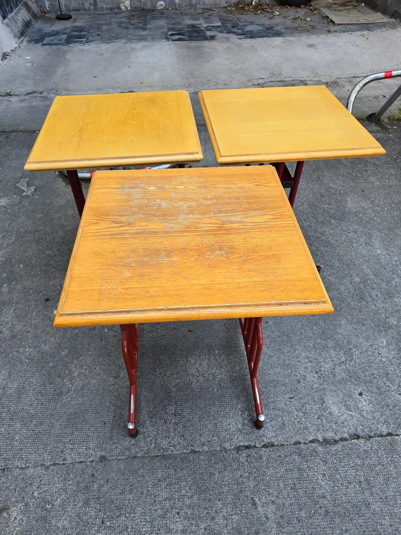Petite table bistrot d’appoint