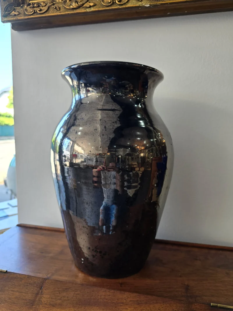 Grand vase en céramique à glaçure miroir métallisée – Vallauris 90’s