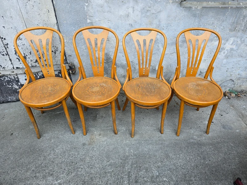5 Chaise bistrot vintage