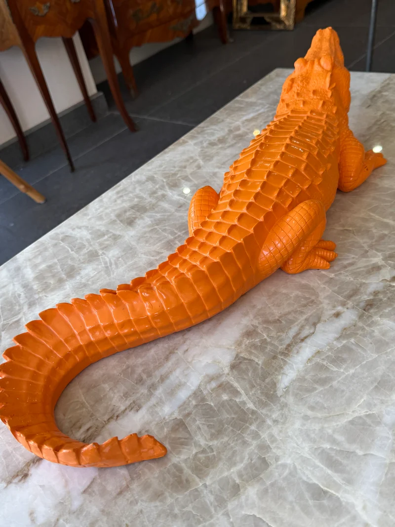 Crocodile sculpture résine - 67 cm