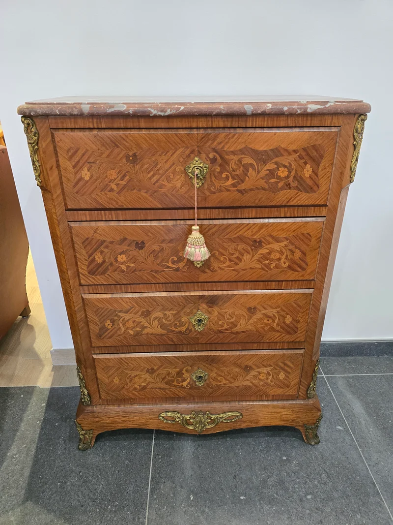 Chiffonnier louis XV