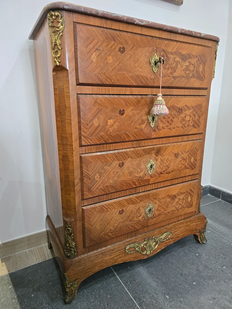 Chiffonnier louis XV