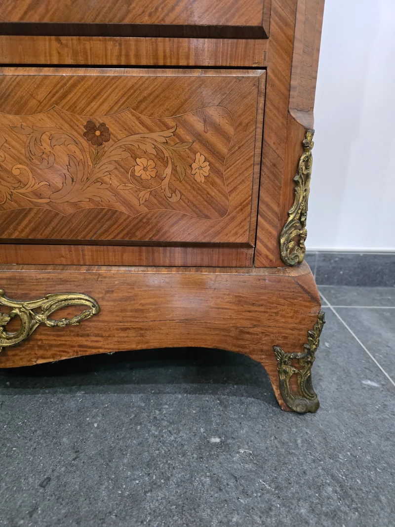 Chiffonnier louis XV