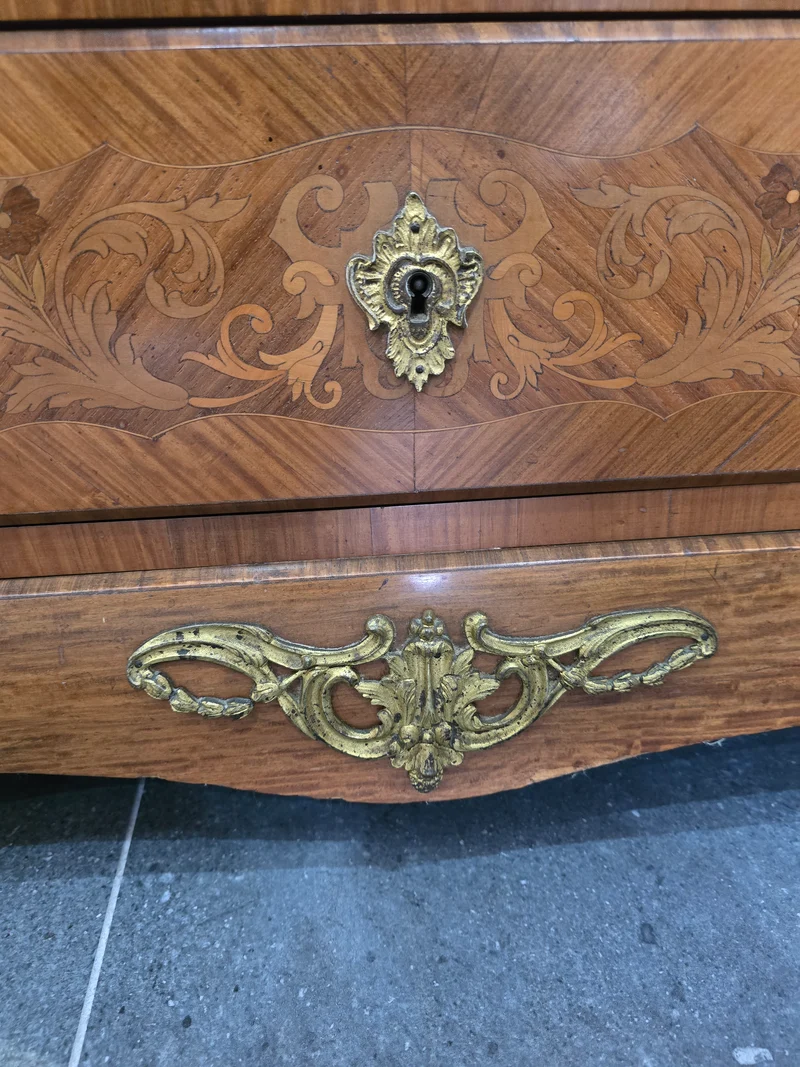 Chiffonnier louis XV