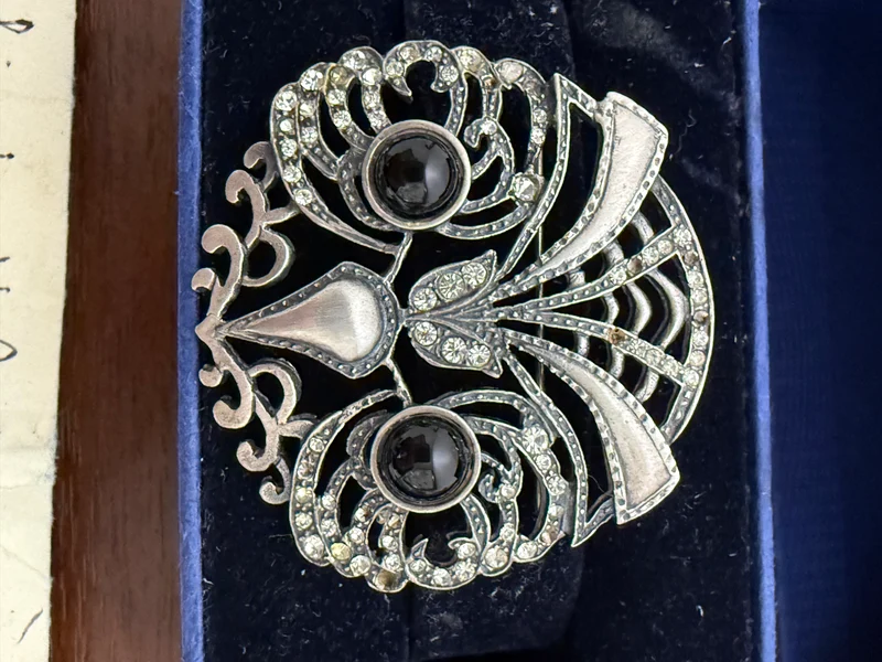 Vintage Broche en argent Swarovski - Onyx et cristaux de Swarovski + paire de clips swarovski vintage