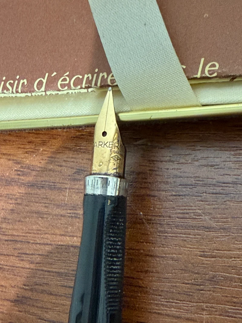 Stylo Plume Parker 75 Plaqué Or - Plume 18 carats 750 - Années 1970