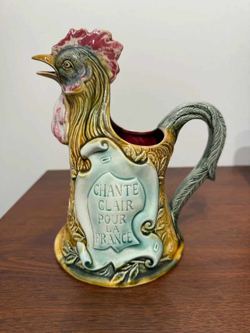 Pichet en barbotine - Coq « Le Gaulois »