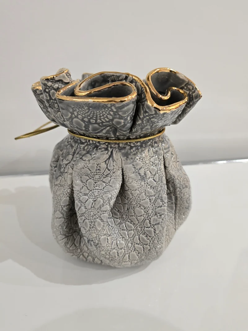 Vase homoniere gris/or