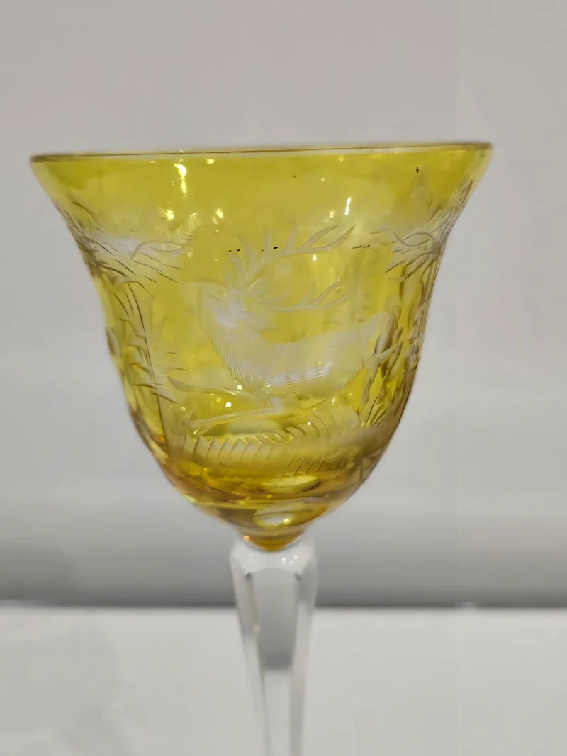 Carafe en cristal de bohème bleuté verre déglacer à l’acide décore forêt