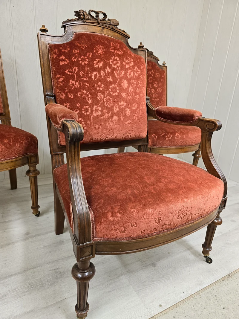 Ensemble 2 chaises 1 fauteuil Louis XV