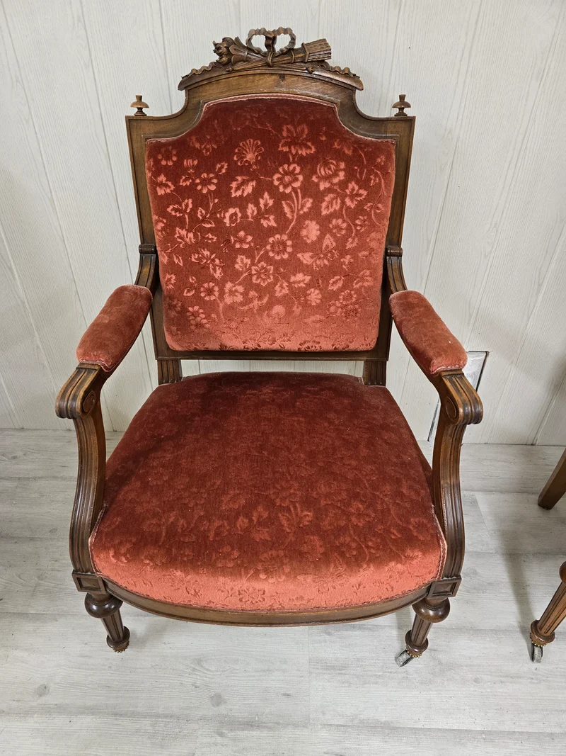 Ensemble 2 chaises 1 fauteuil Louis XV