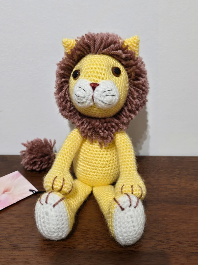 Lion amigurumi