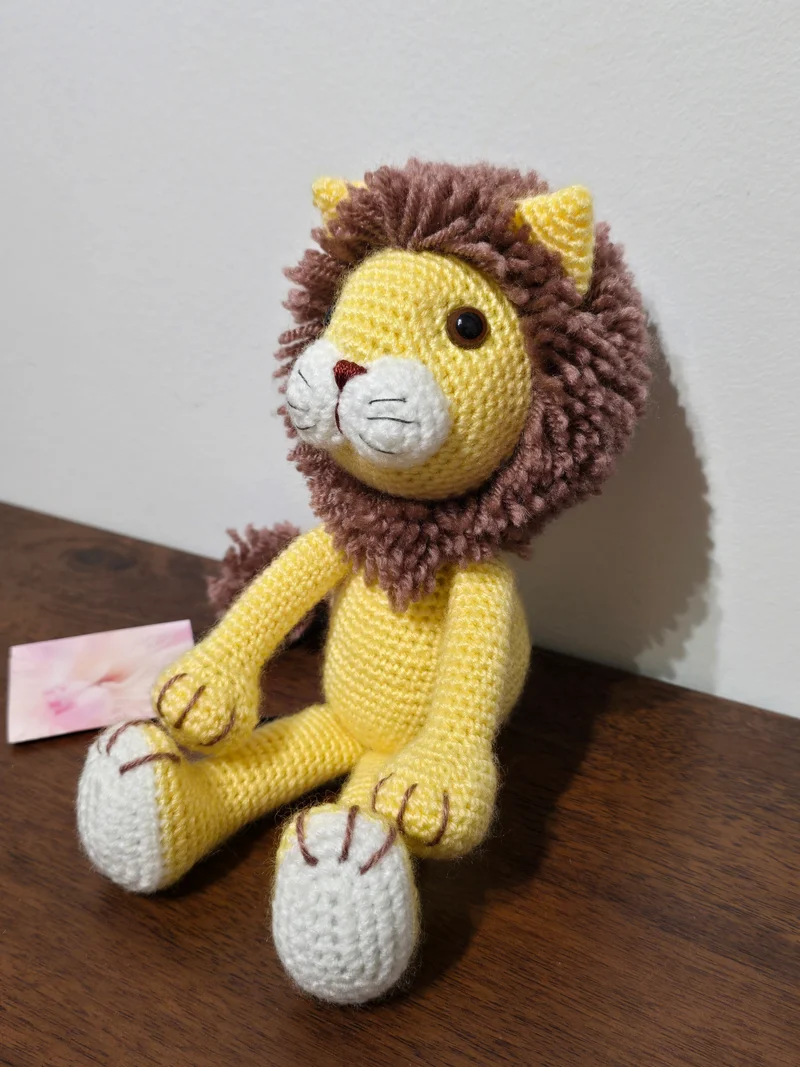 Lion amigurumi