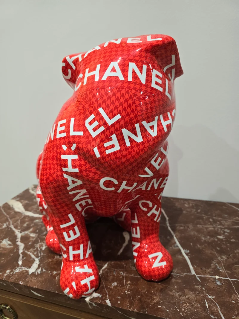 Chien chanel édition limitée 9/26