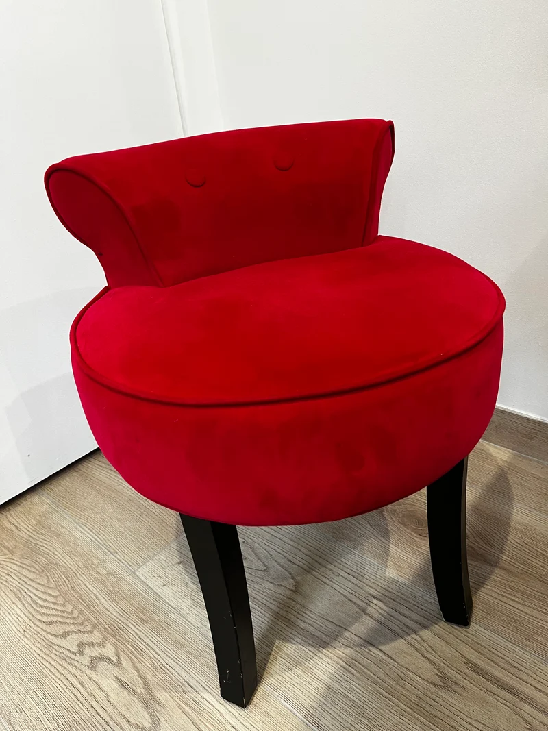Petit fauteuil velours