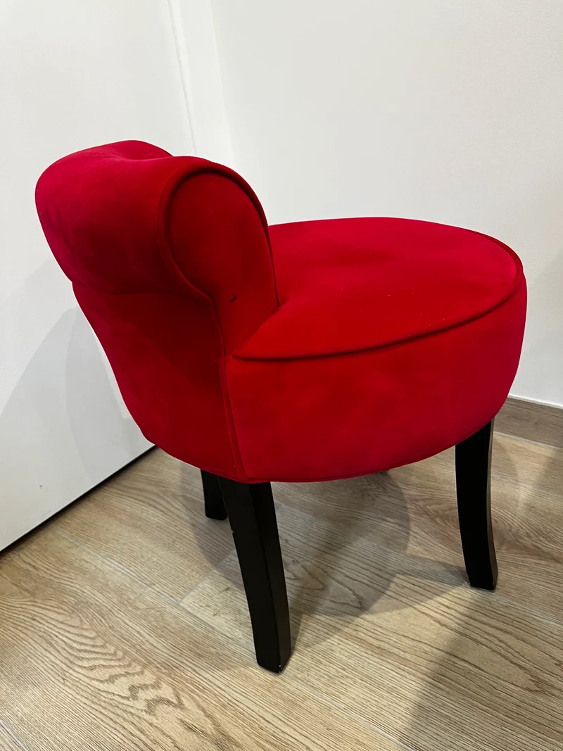 Petit fauteuil velours