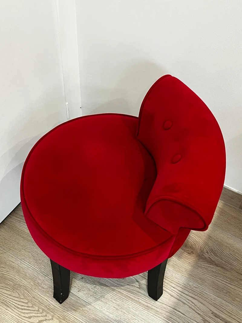 Petit fauteuil velours