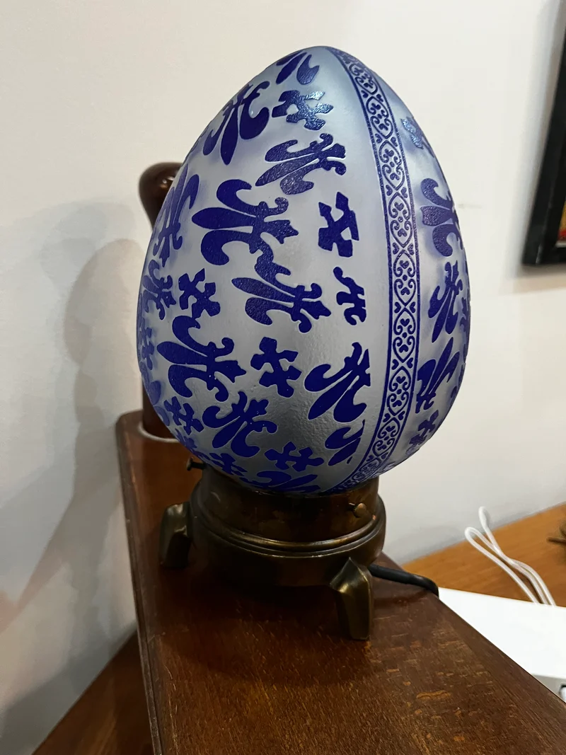 Lampe globe en verre forme œuf