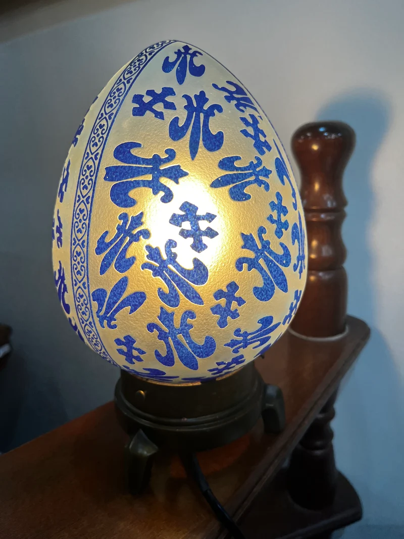 Lampe globe en verre forme œuf
