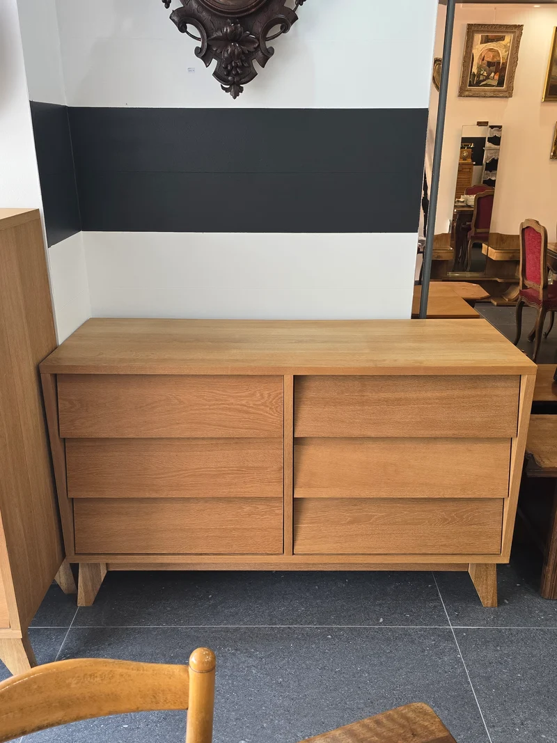 Commode scandinave