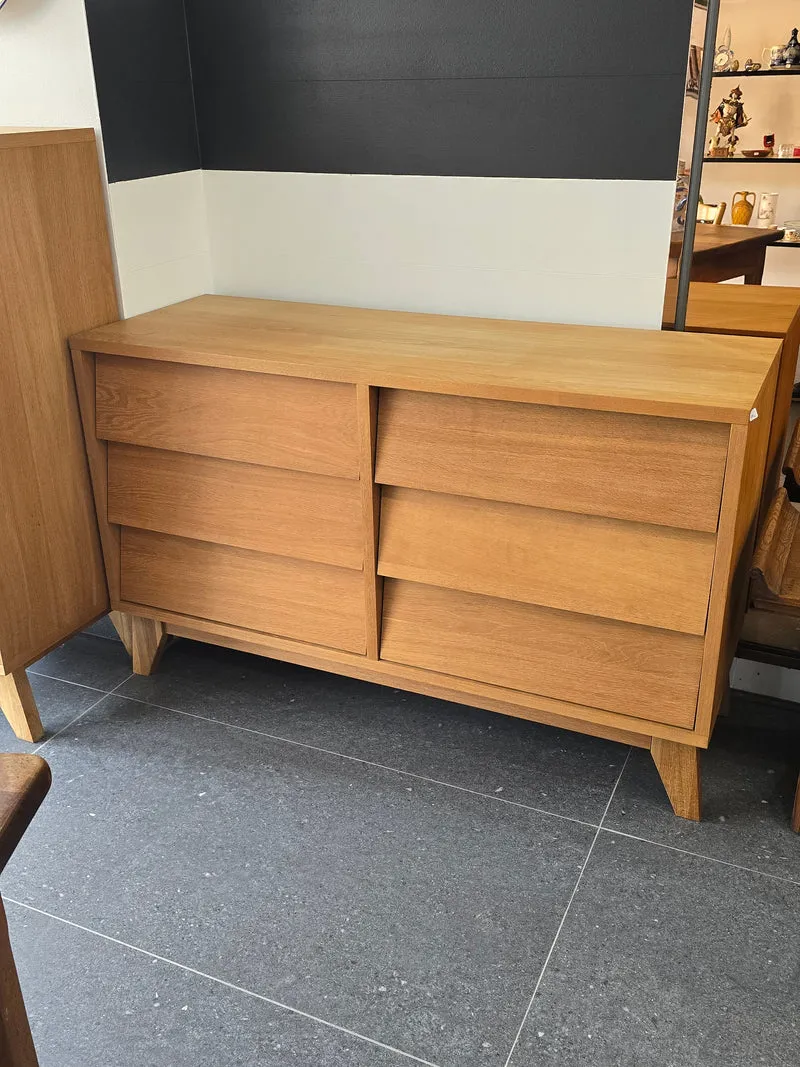 Commode scandinave